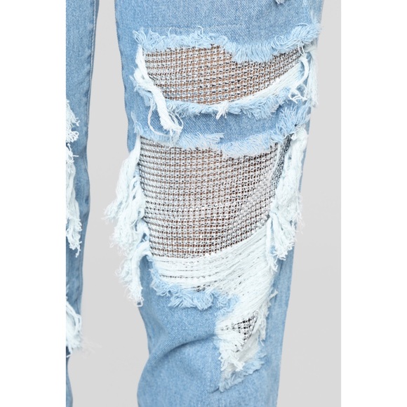 Fashion Nova’ Best of You Boyfriend Jeans - Picture 6 of 10